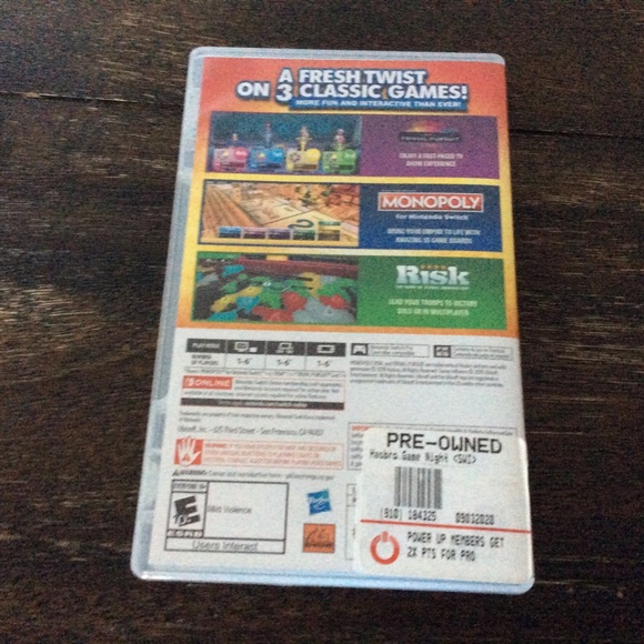 Hasbro Game Night - Picture 2 of 4